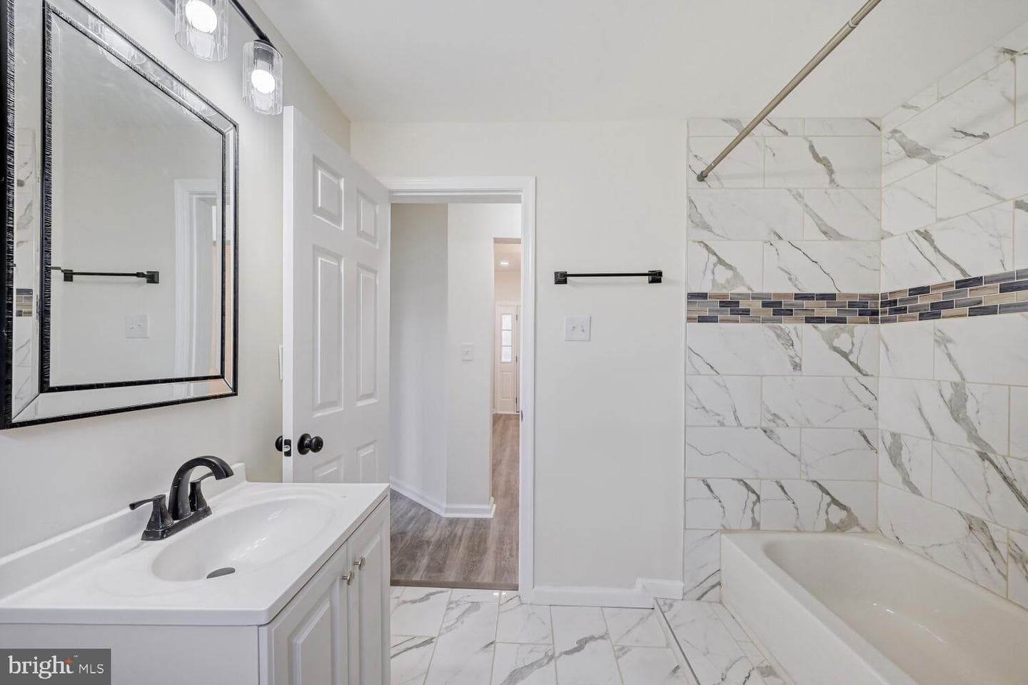 207 S Rock Glen Road photo 12