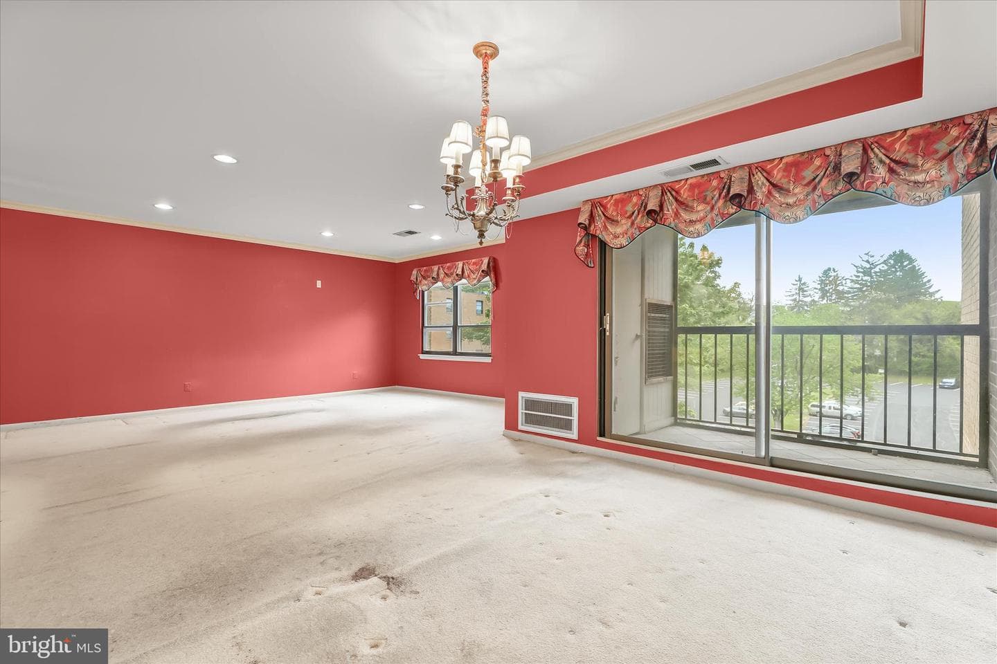 6317 Park Heights Avenue #521 photo 17