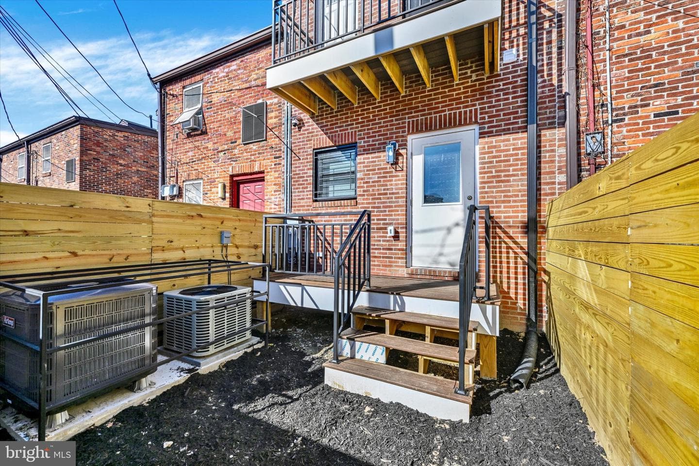 119 N Poppleton Street photo 30