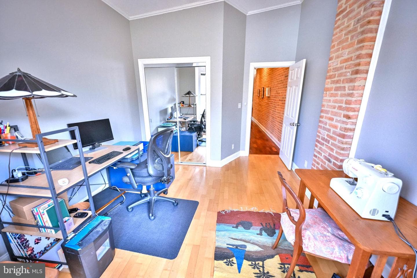 240 Wilson Street photo 37