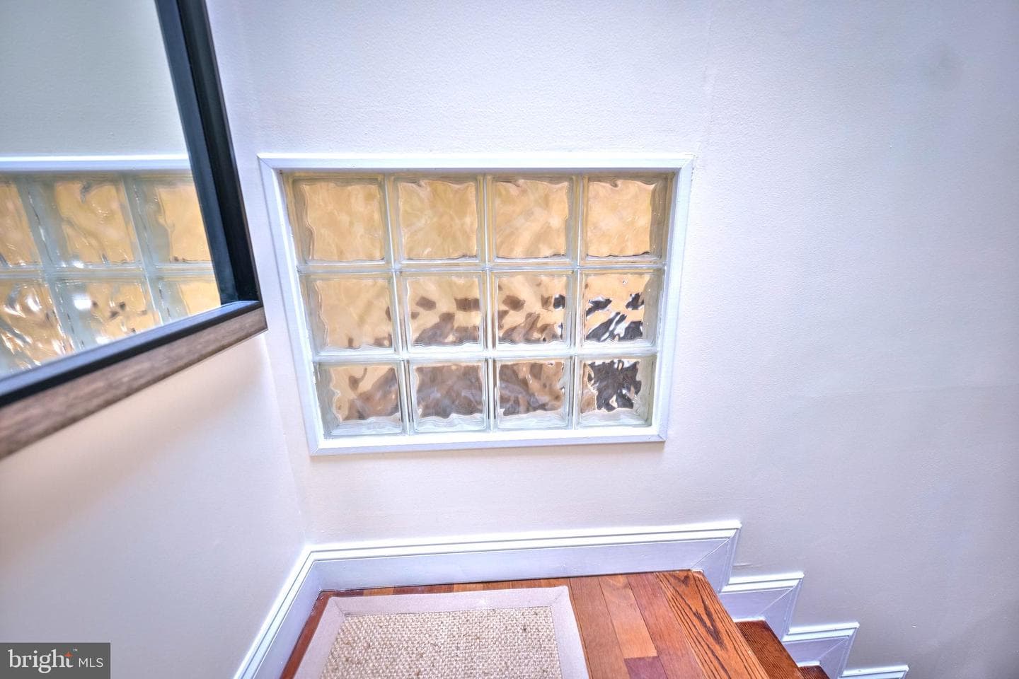 240 Wilson Street photo 40