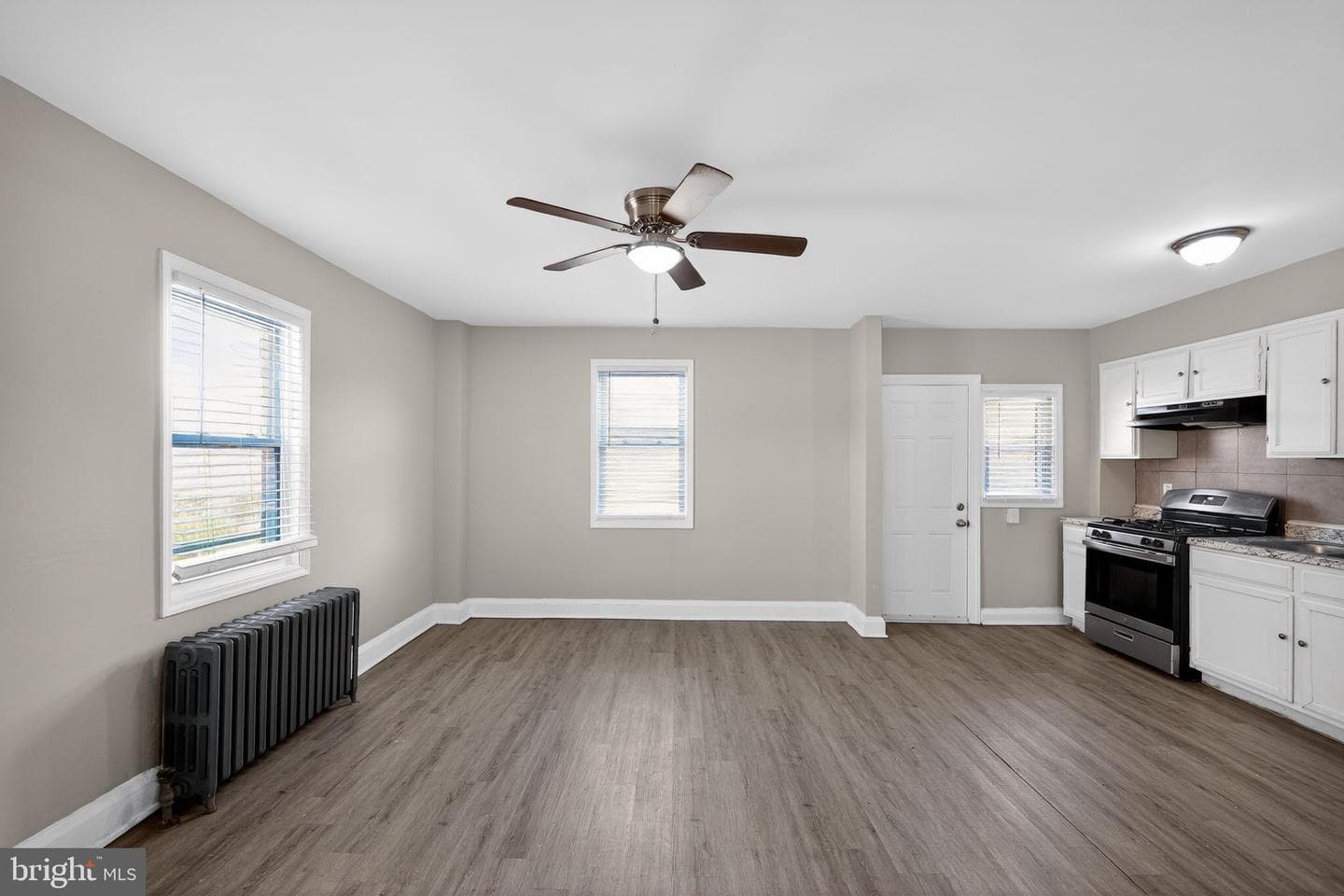 821 Mount Holly Street photo 4