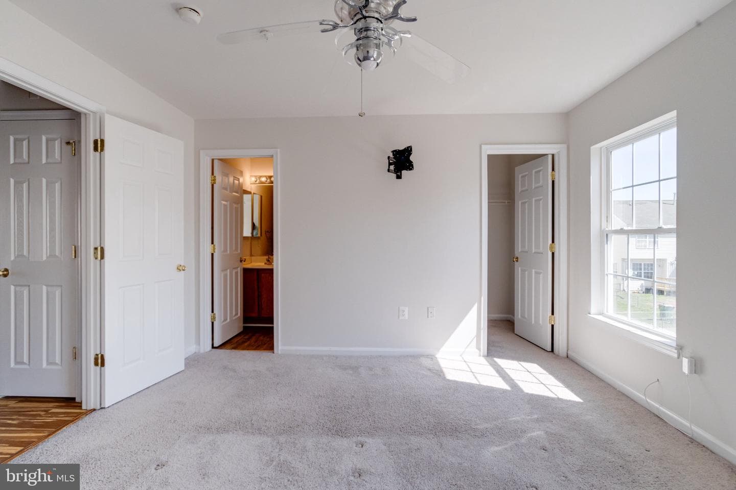 607 Gold Street photo 22
