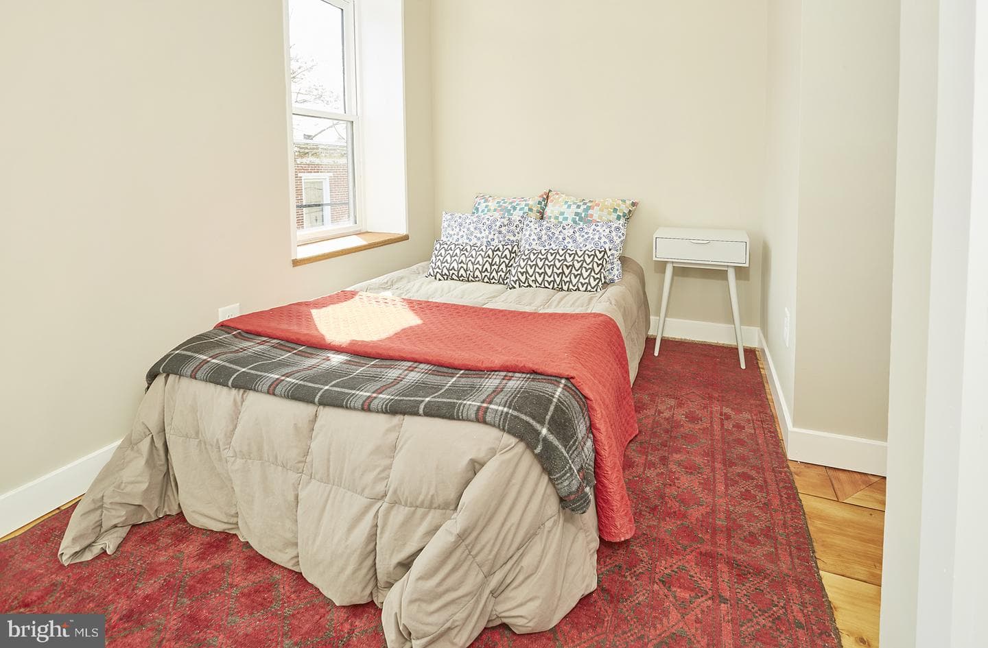 1404 Lemmon Street photo 25
