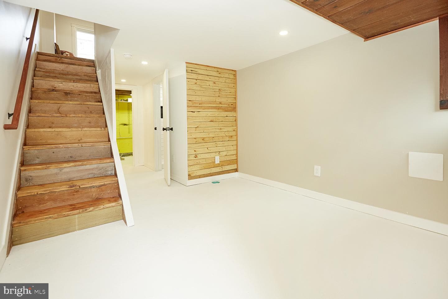 1404 Lemmon Street photo 37