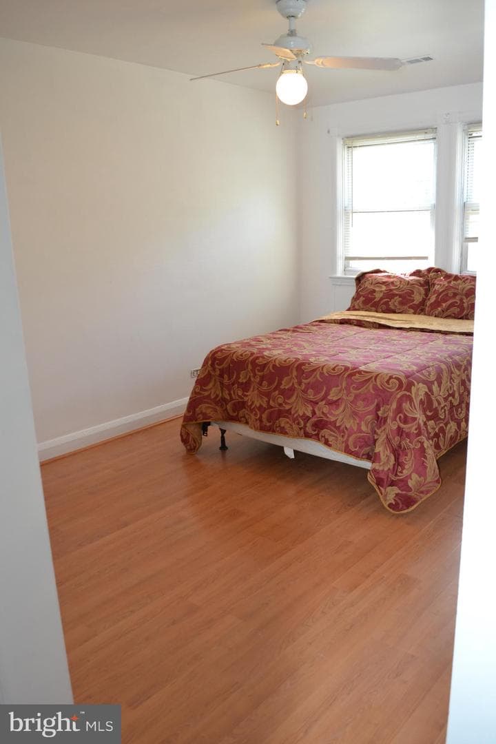 5153 Frederick Avenue photo 15