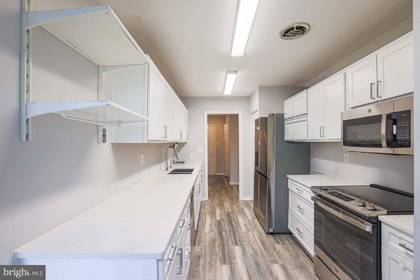 6350 Red Cedar Place #204 photo 20