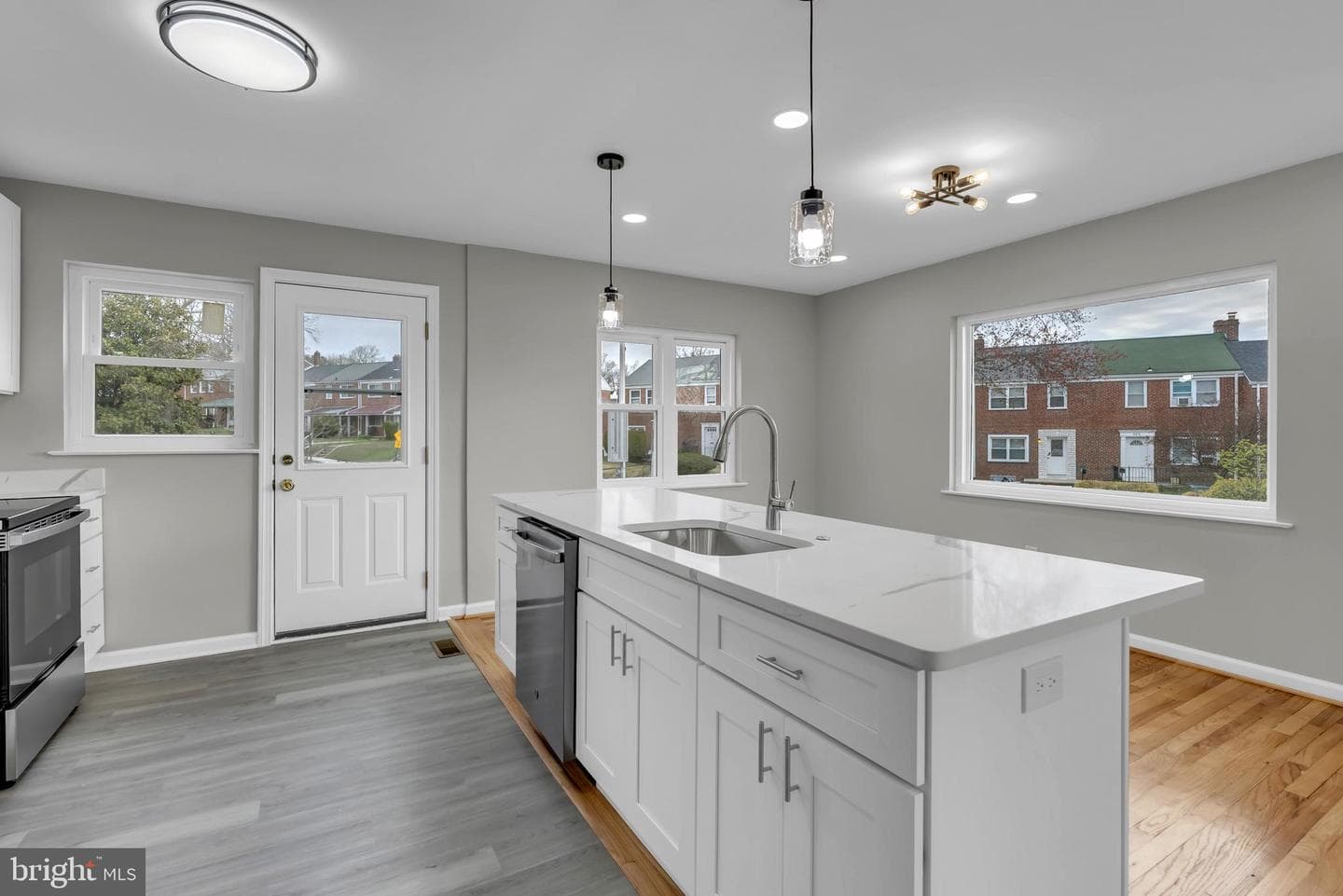 854 Bradhurst Road photo 12