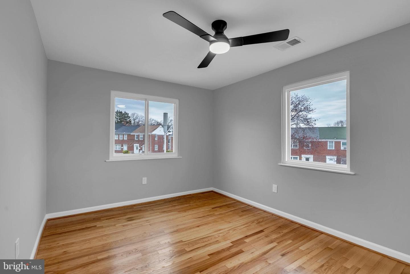 854 Bradhurst Road photo 24