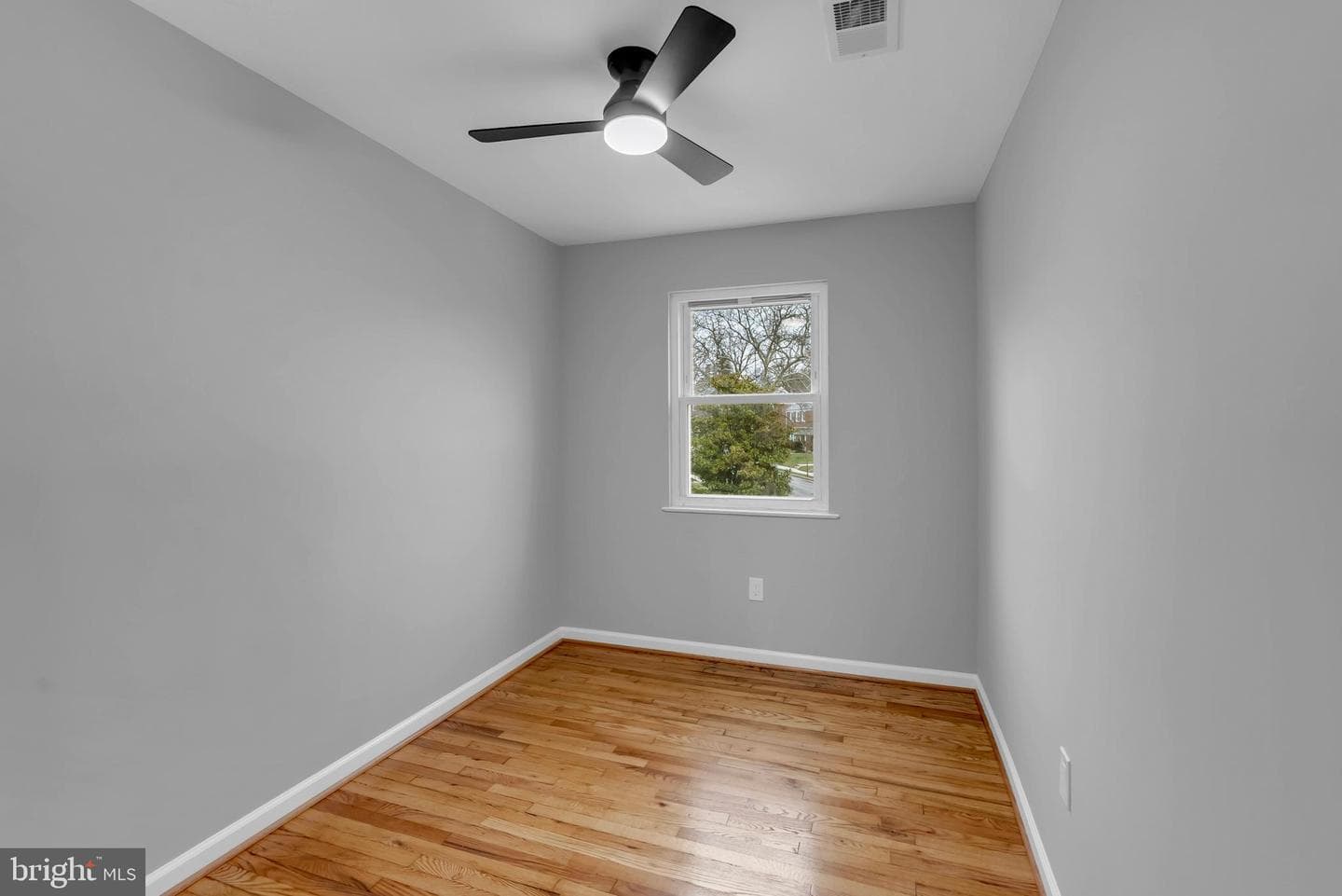 854 Bradhurst Road photo 27