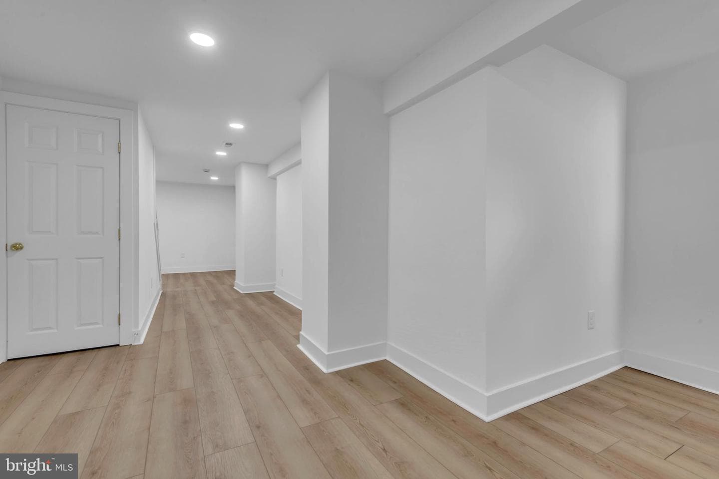 3804 Woodhaven Avenue photo 35
