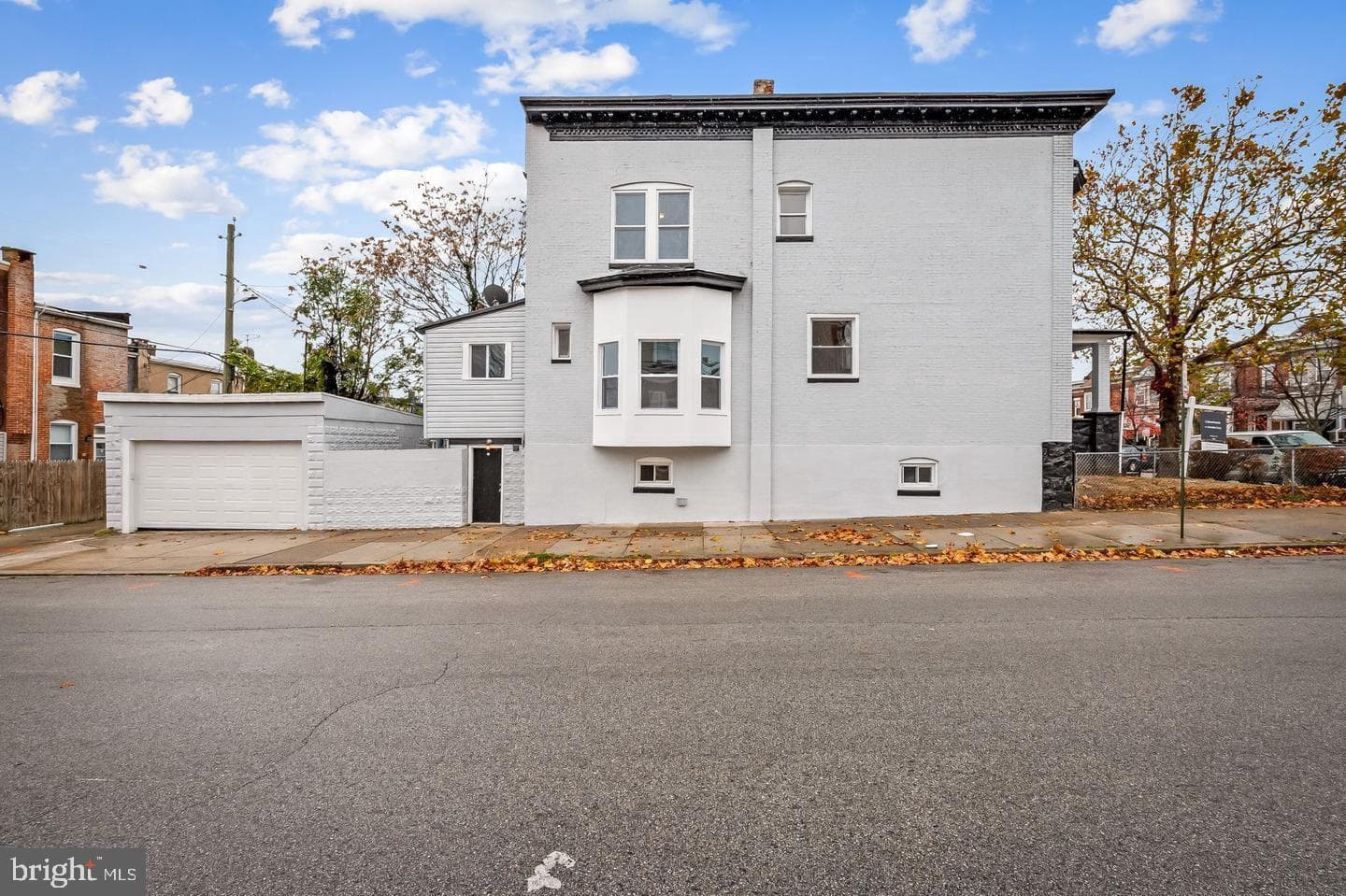 2401 Harlem Avenue photo 32