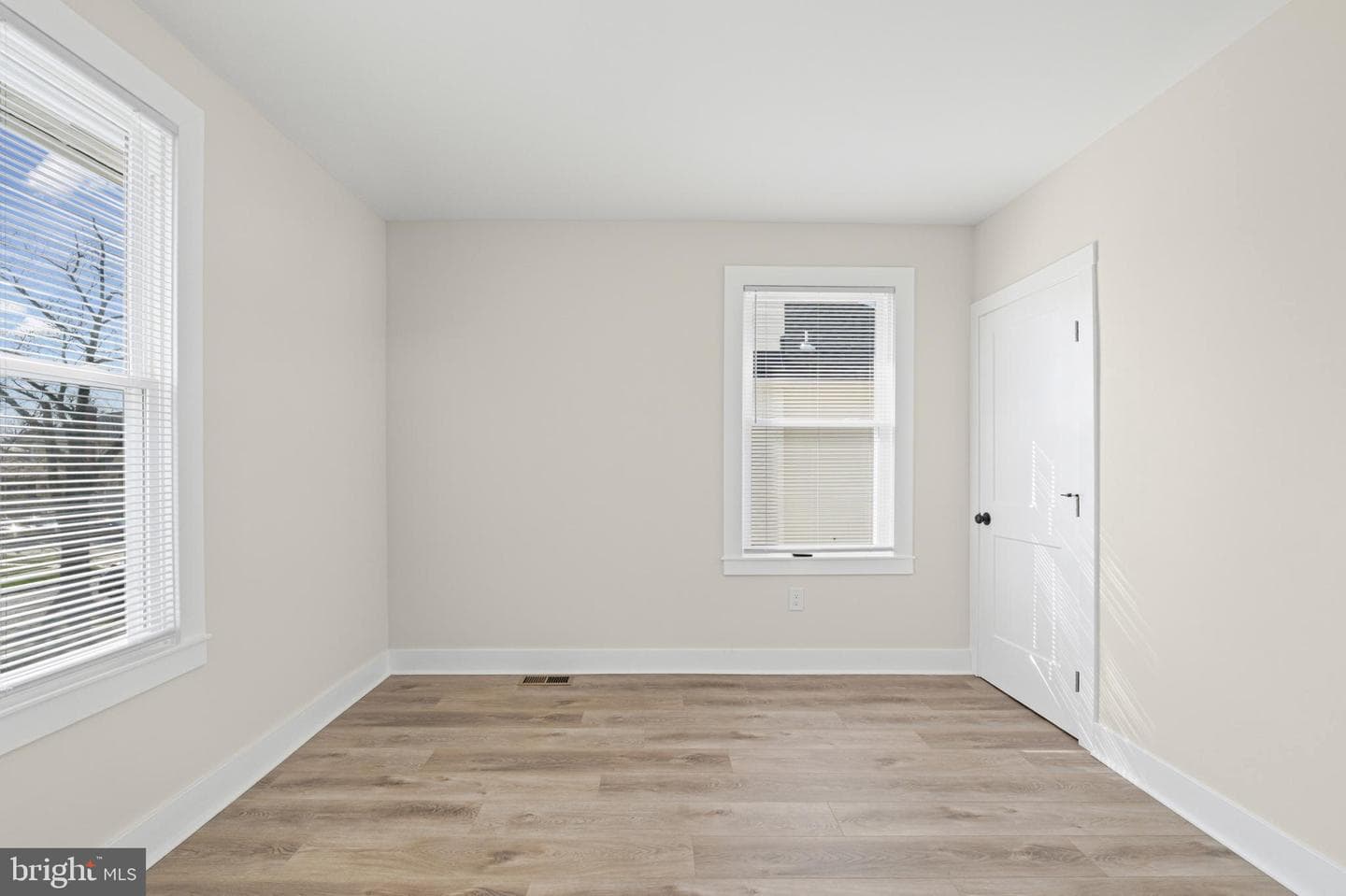 3704 Sequoia Avenue photo 22