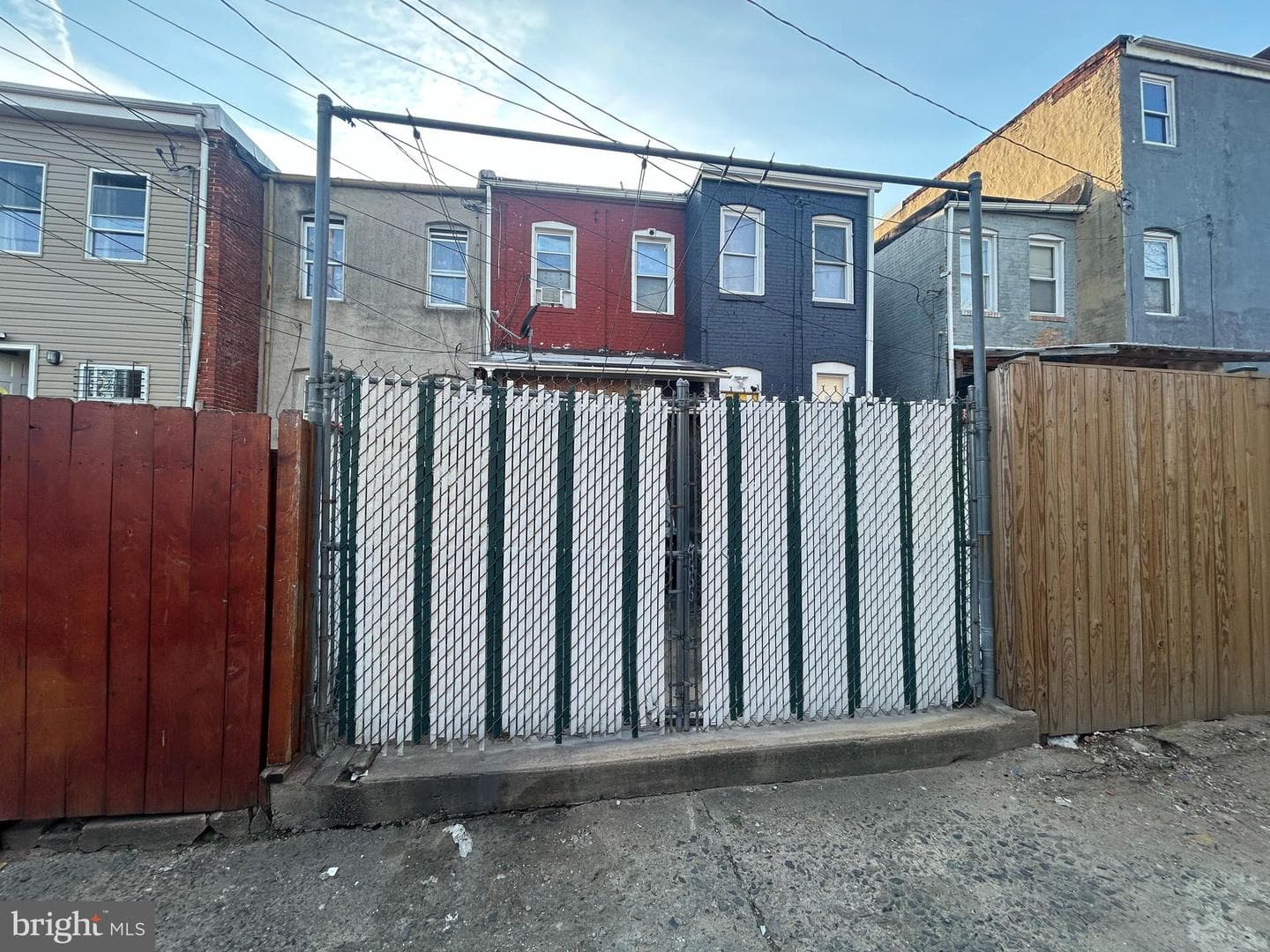307 S Mount Street photo 17