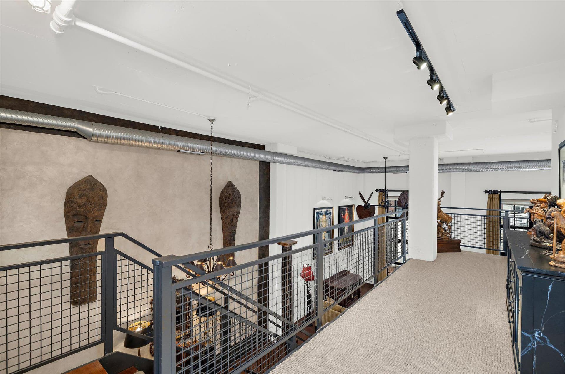 1220 Bank Street #409 photo 29
