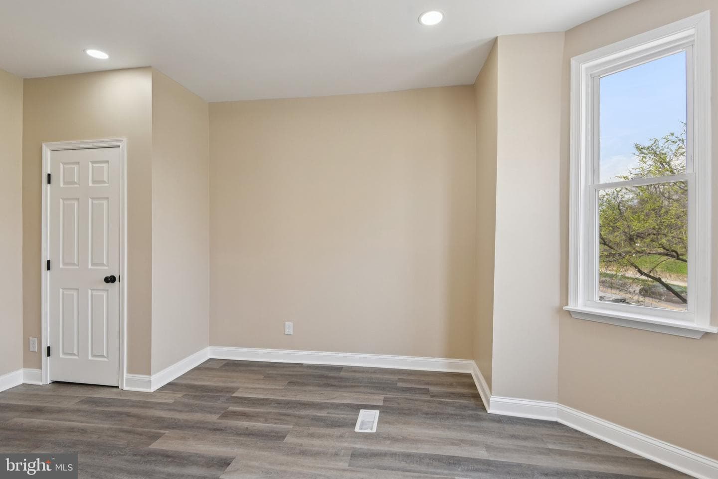 3922 Reisterstown Road photo 21