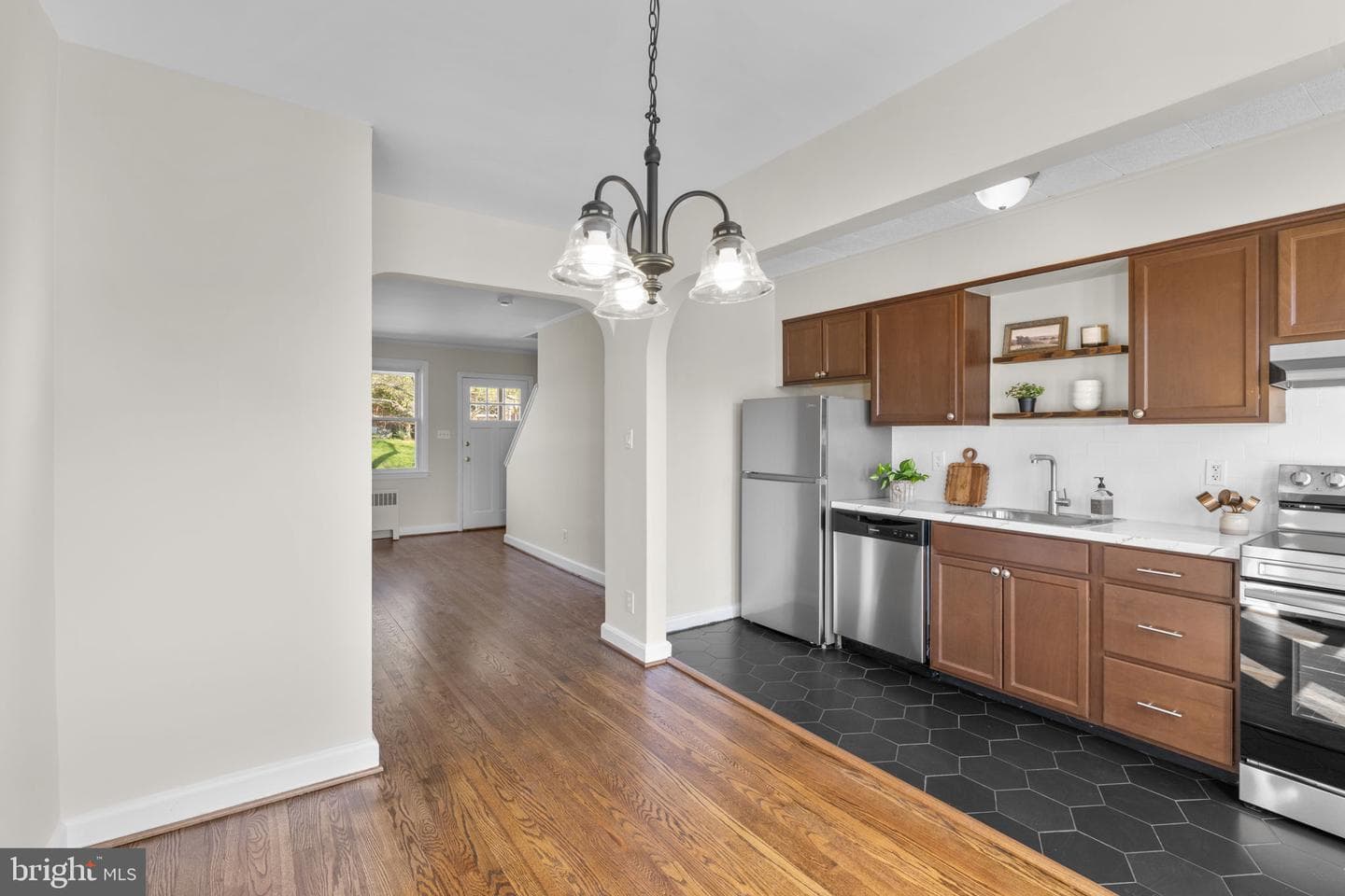 3549 Benzinger Road photo 11
