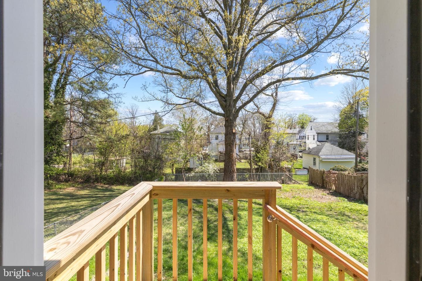 5315 Midwood Avenue photo 26