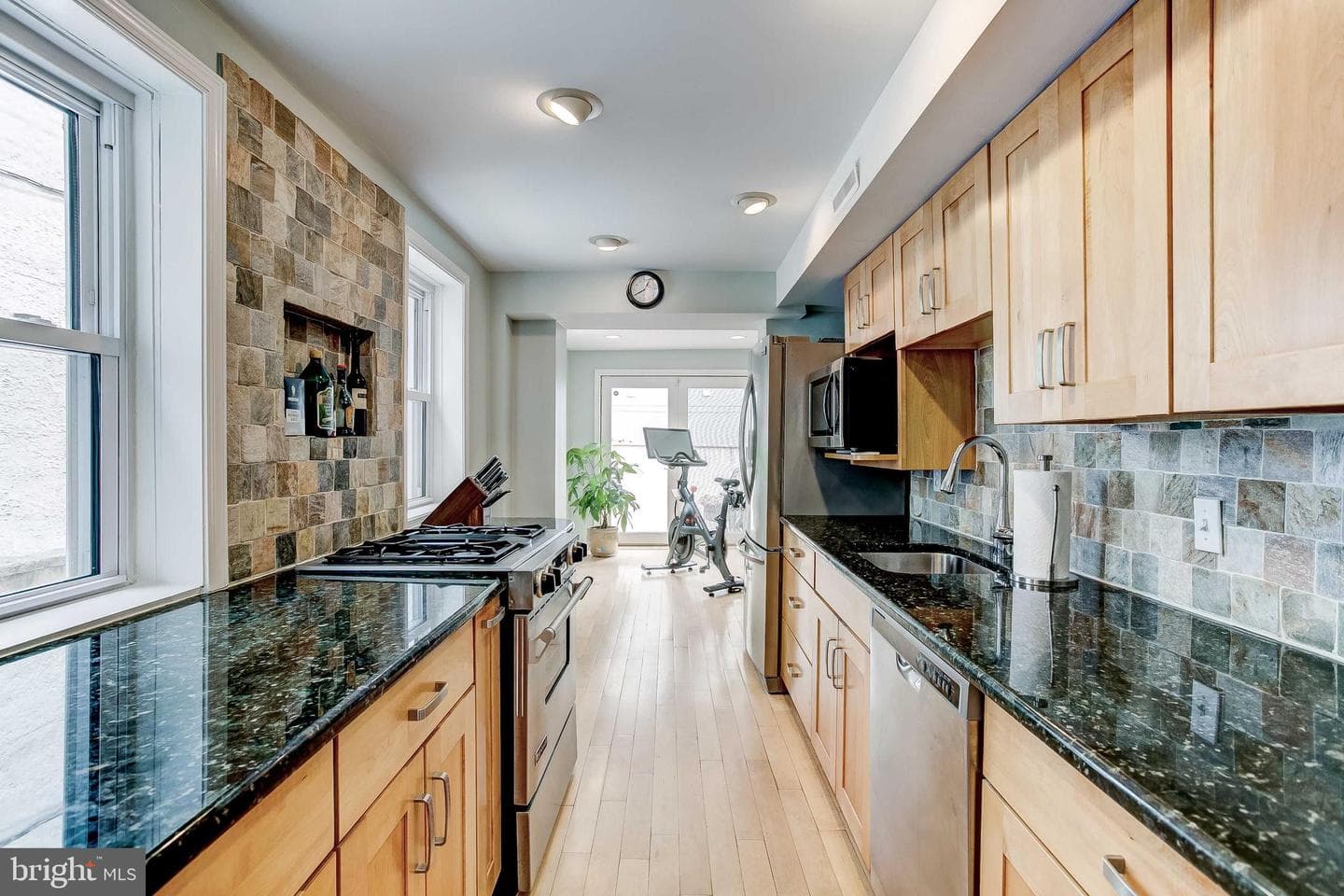 307 S Exeter Street