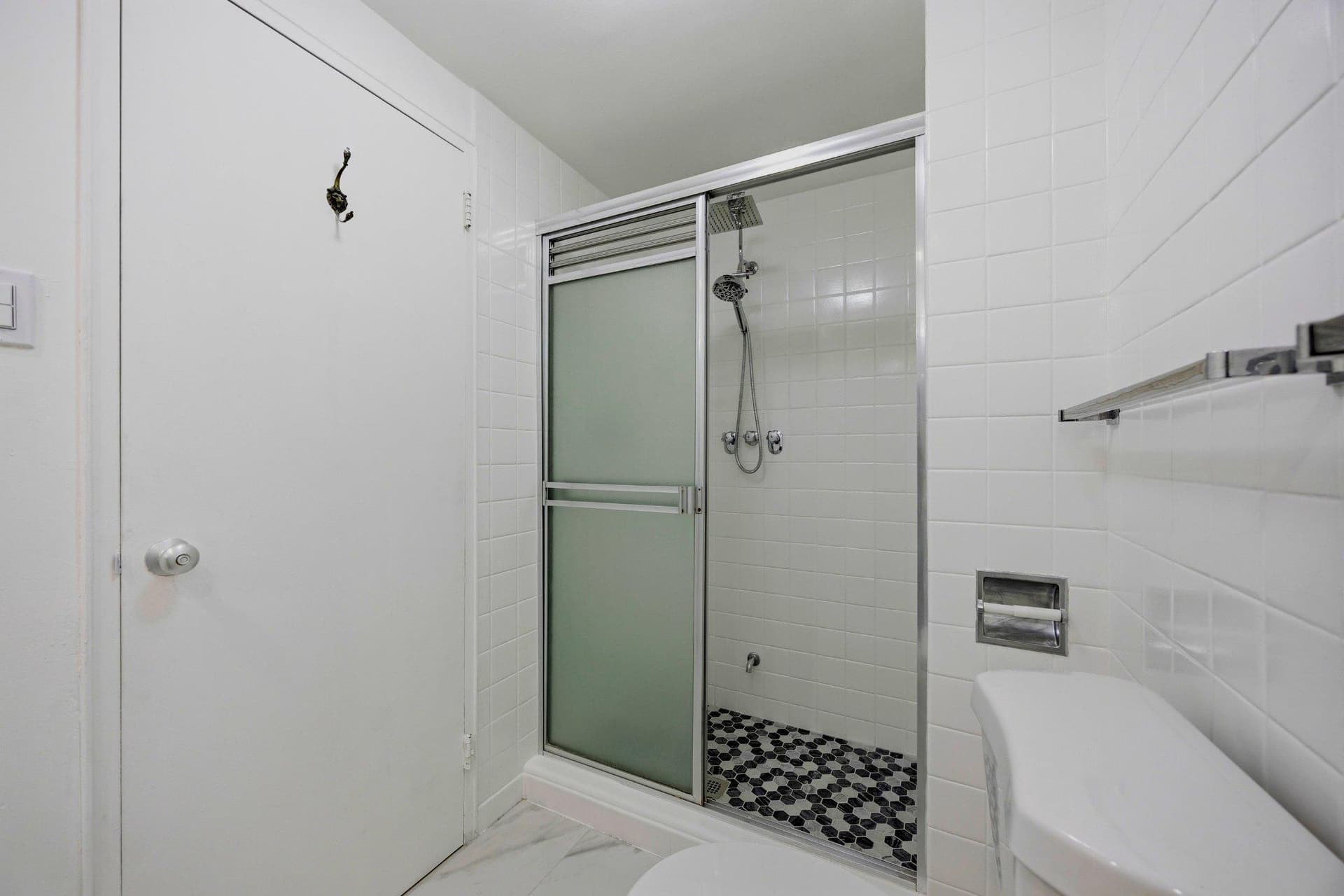 7121 Park Heights Avenue #206 photo 24