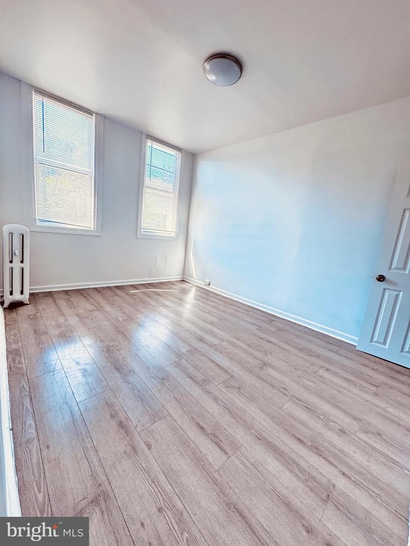 2213 Bryant Avenue photo 9