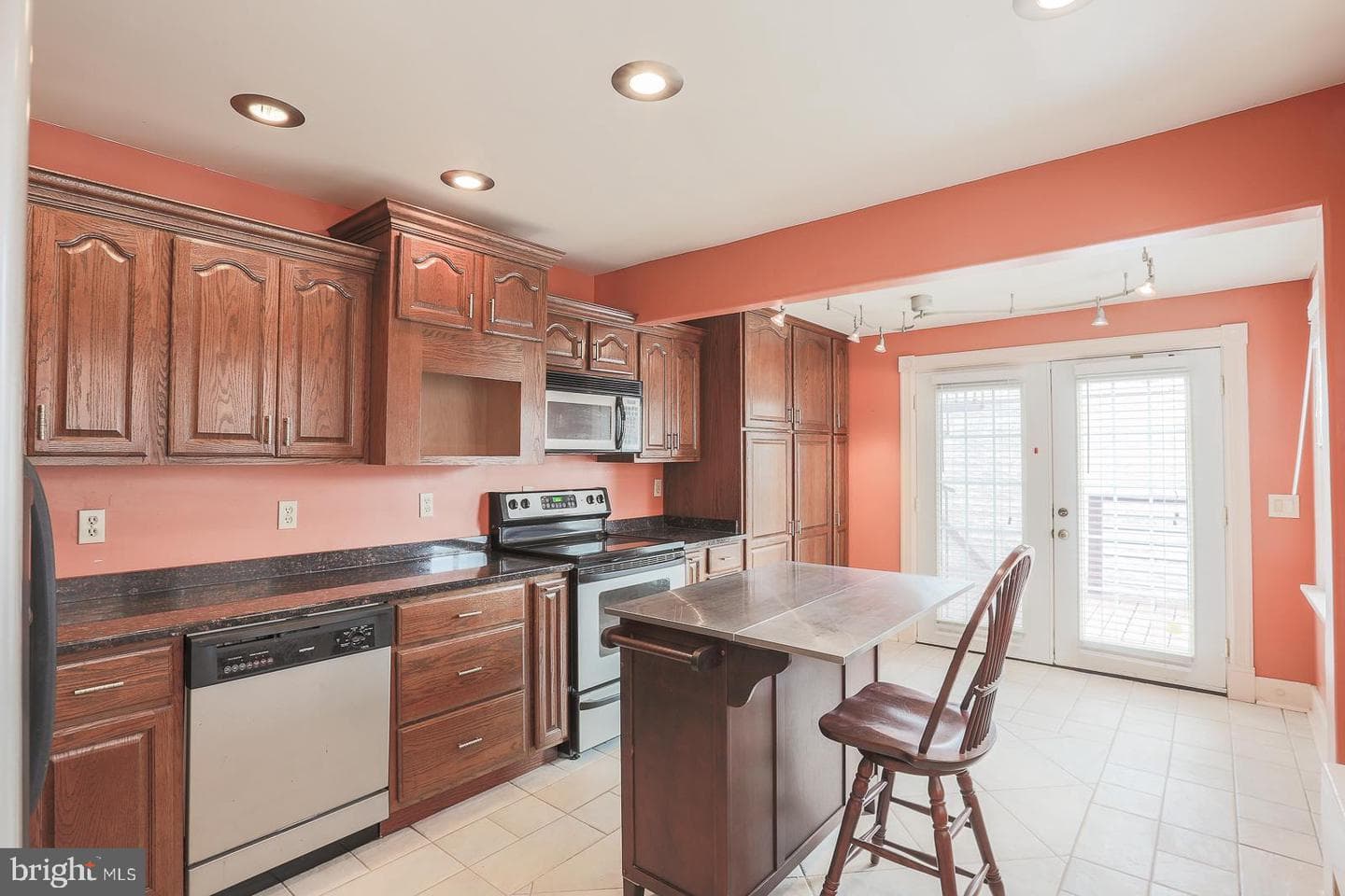 1524 S Charles Street photo 23