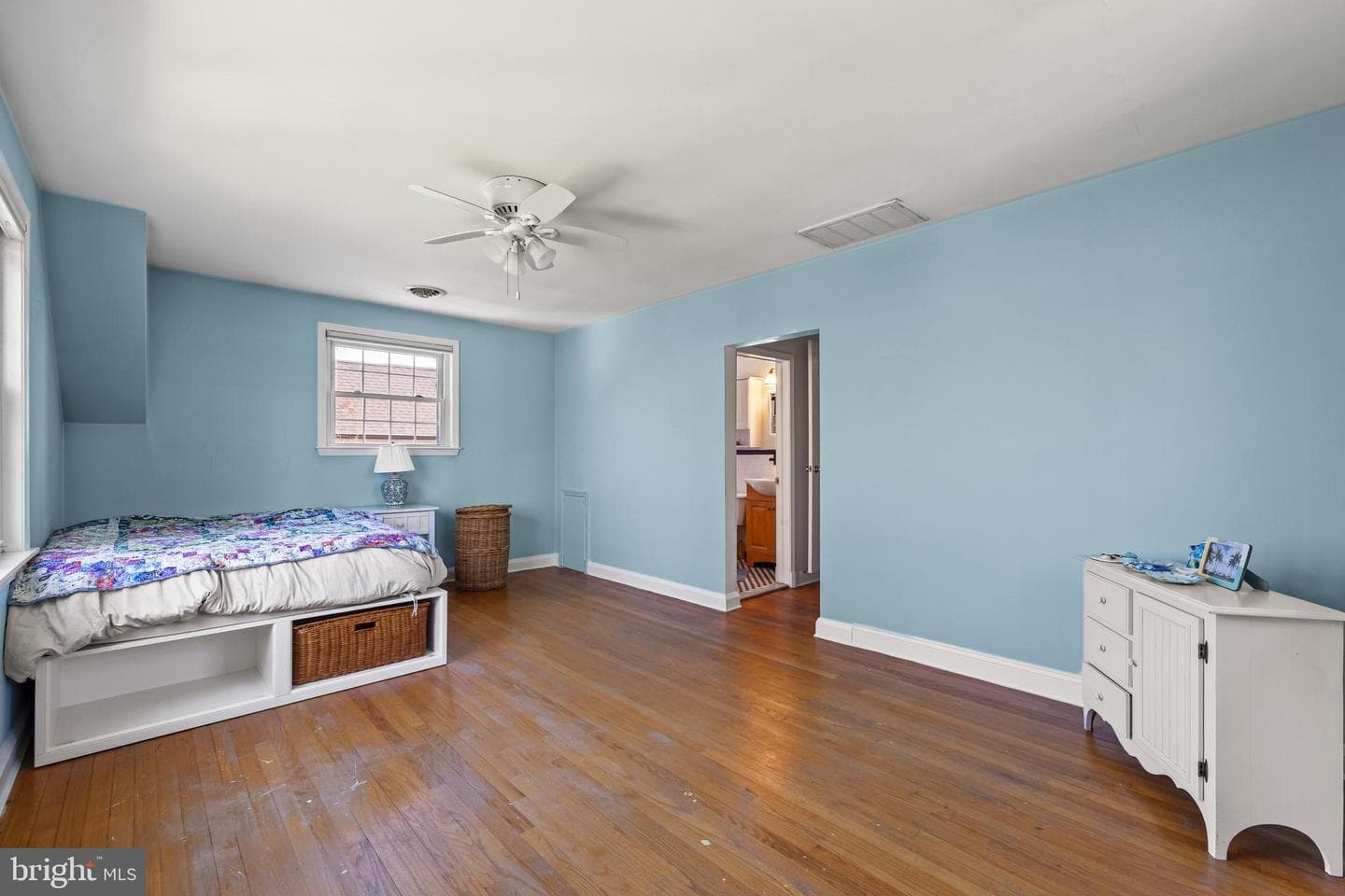 702 W Melrose Avenue photo 43