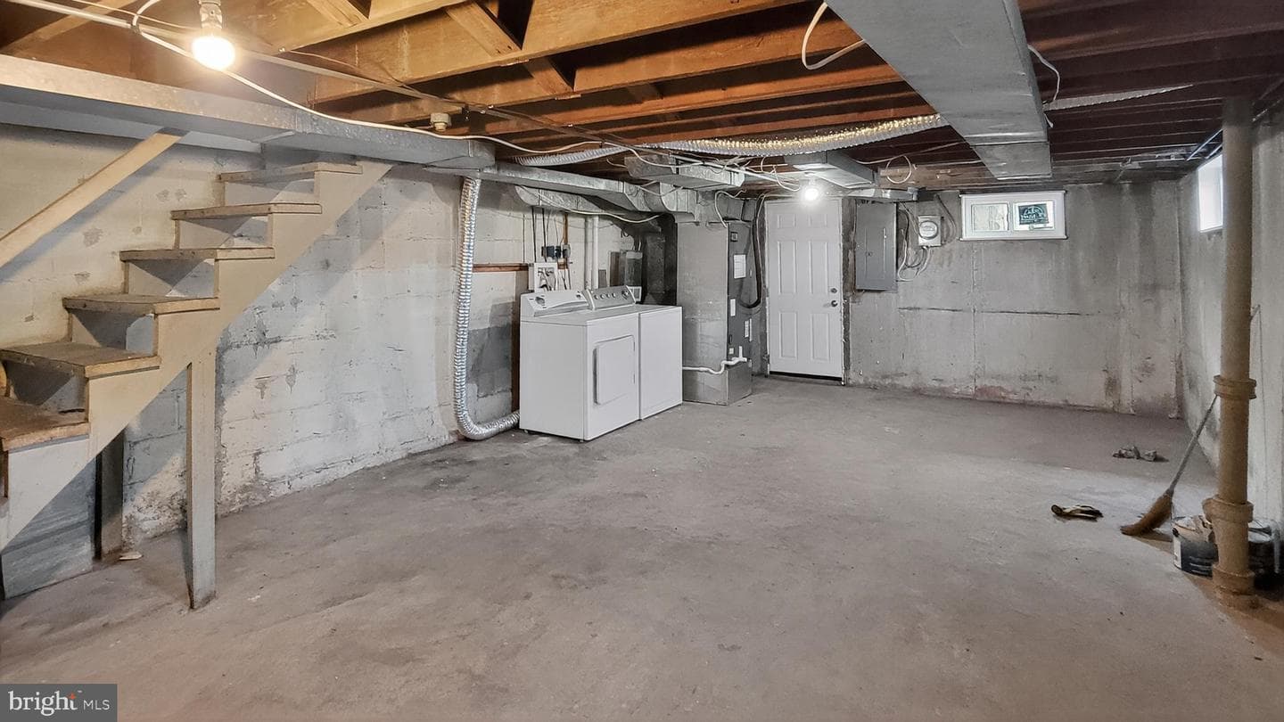 52 Upmanor Road photo 24