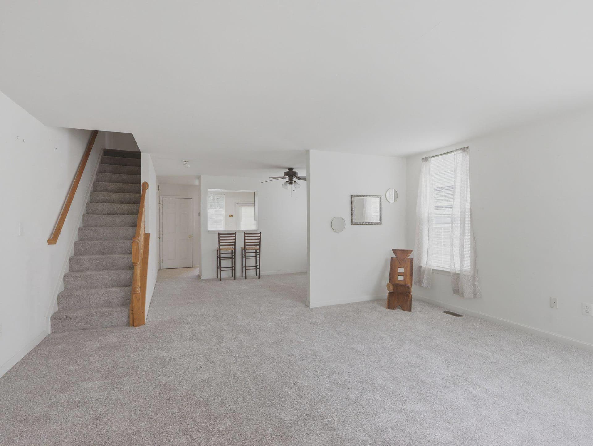 907 Myrtle Avenue photo 8