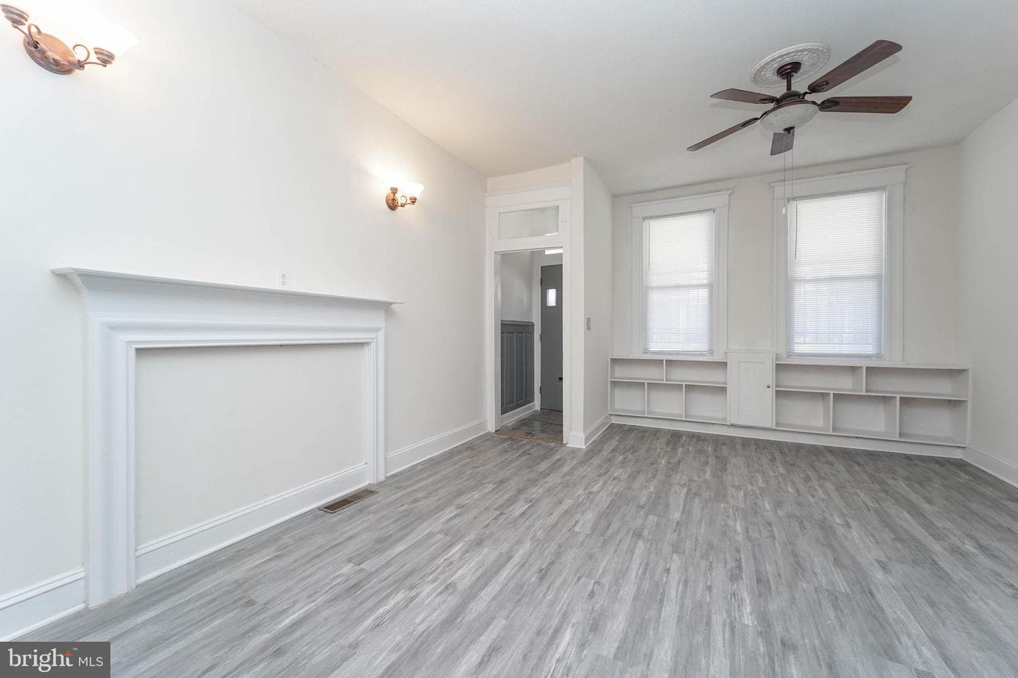 2749 Riggs Avenue photo 6