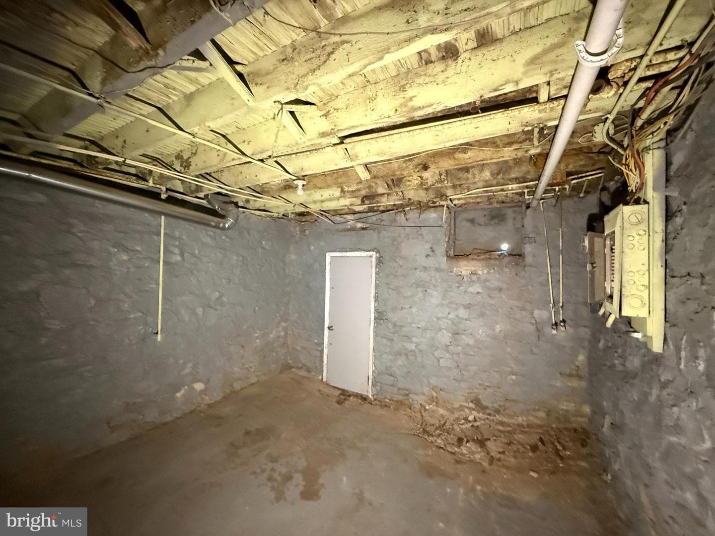 1009 Poplar Grove Street photo 21