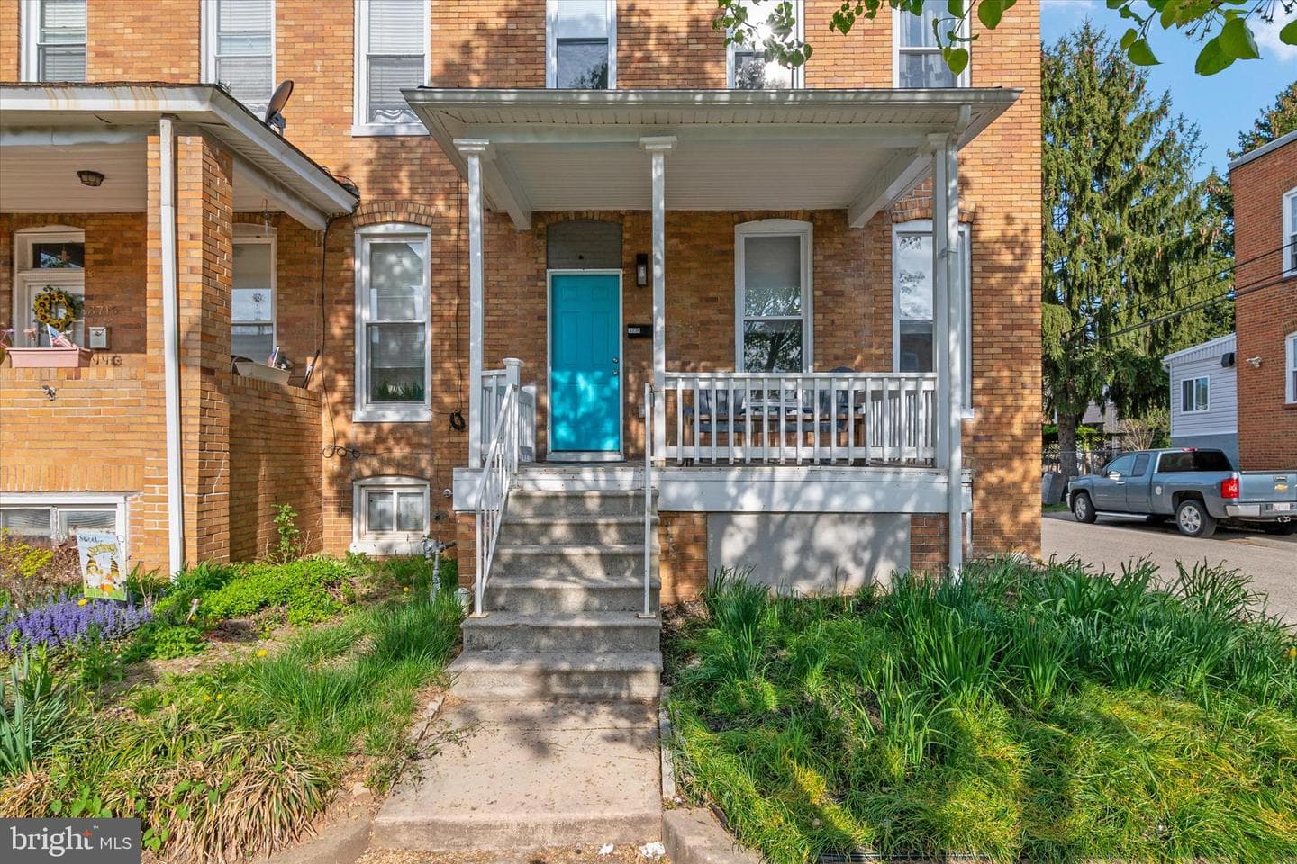 3714 5th Street photo 2