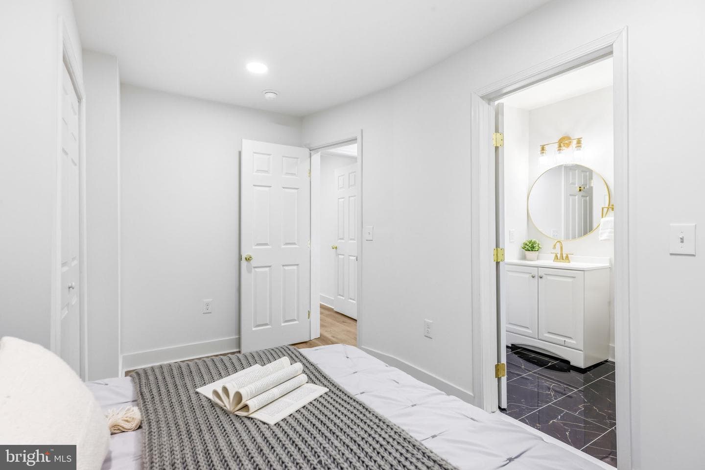 4514 Woodlea Avenue photo 23