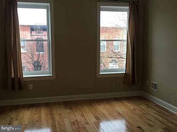 331 S East Avenue photo 7