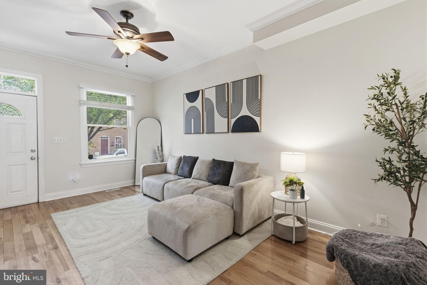 1344 Towson Street photo 8