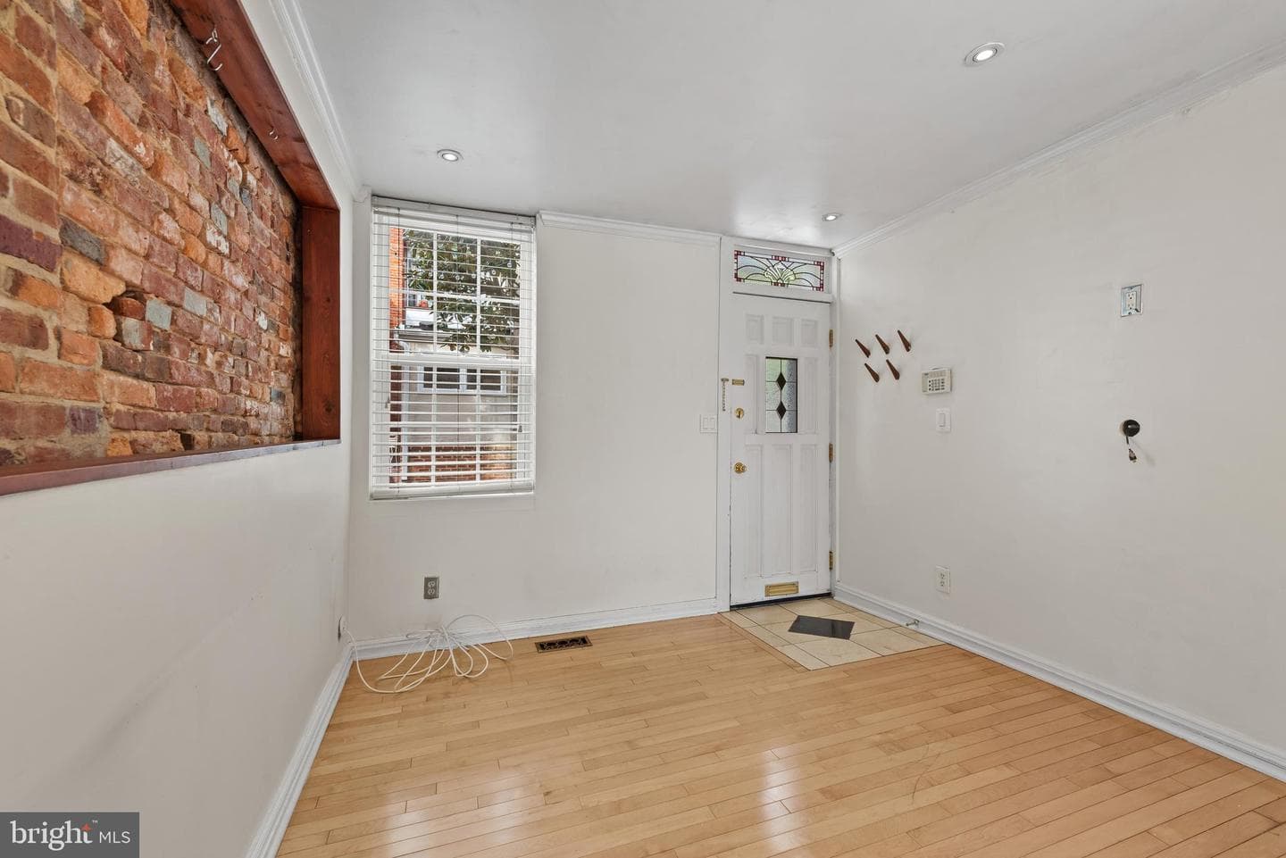 1249 Knox Court photo 7