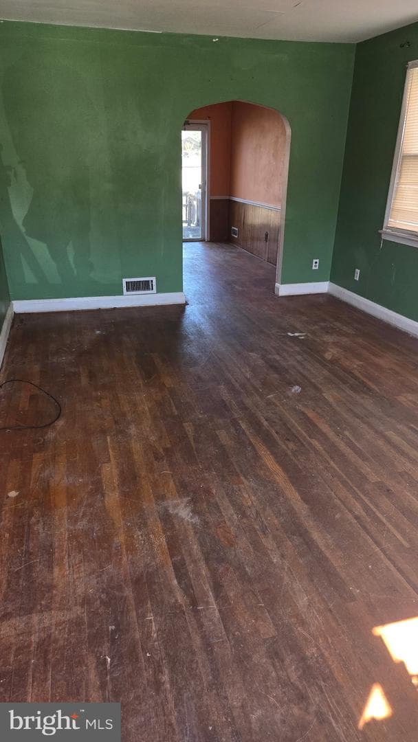 3706 Springwood Avenue photo 2