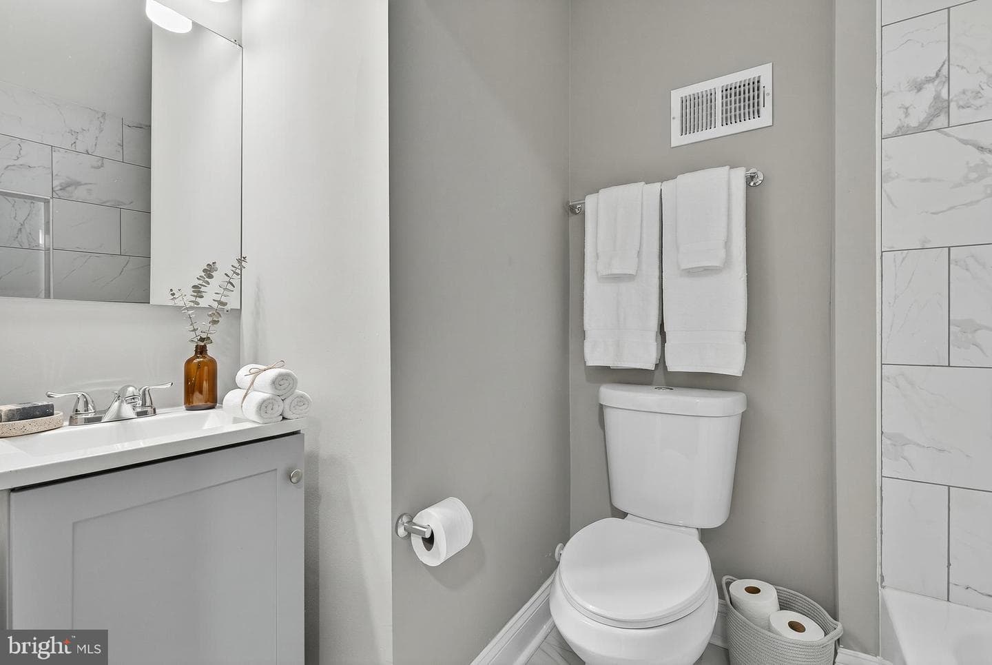 320 S Pulaski Street photo 8