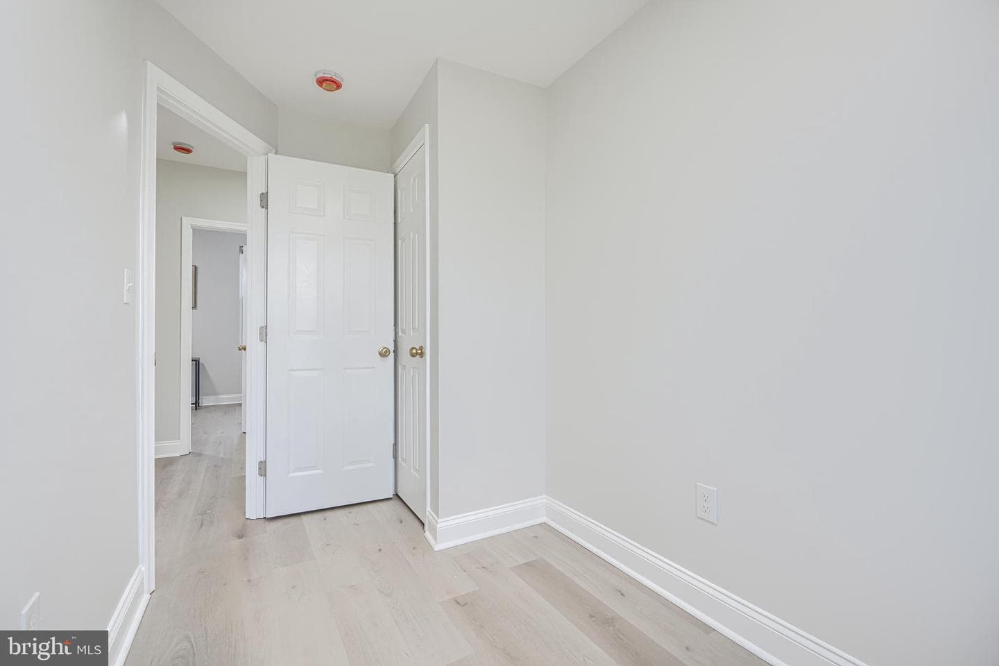 3234 Elmley Avenue photo 17