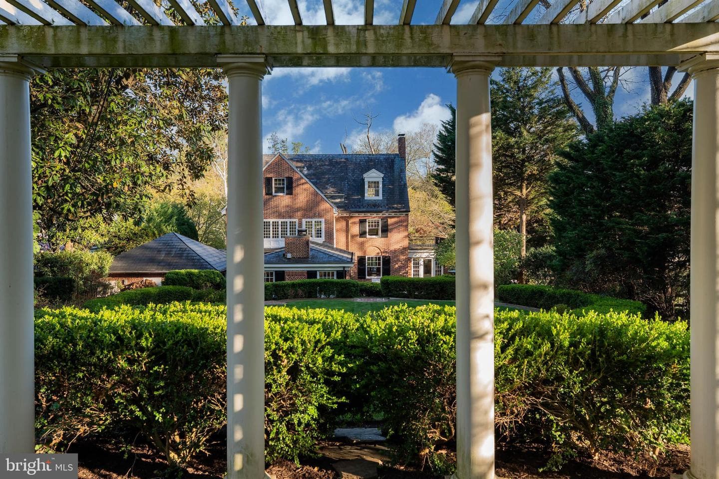 216 Chancery Road photo 27