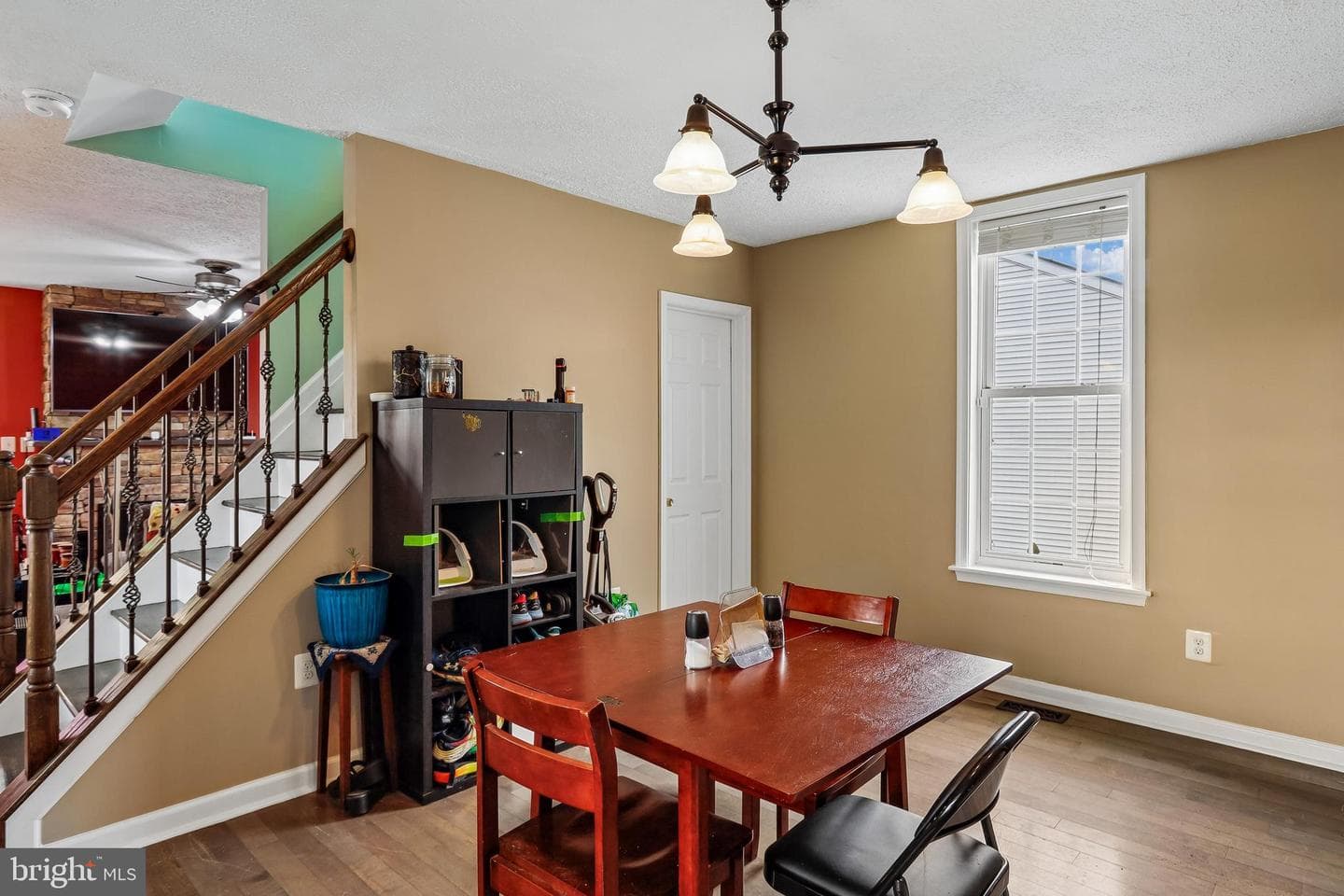 3500 Mactavish Avenue photo 13