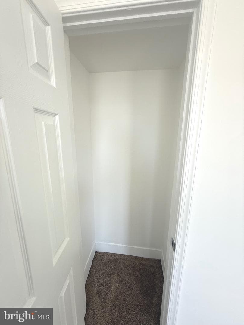 1601 N Longwood Street photo 31