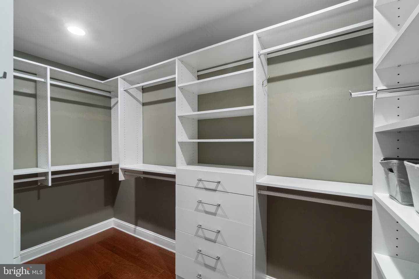 801 Key Highway #130 photo 29