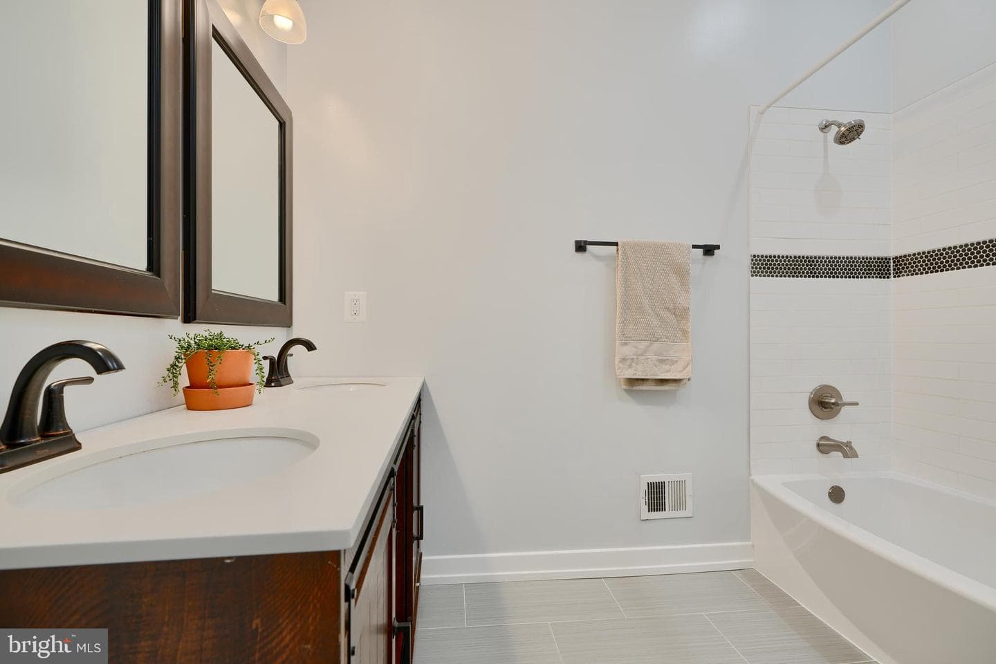1410 Druid Hill Avenue photo 51