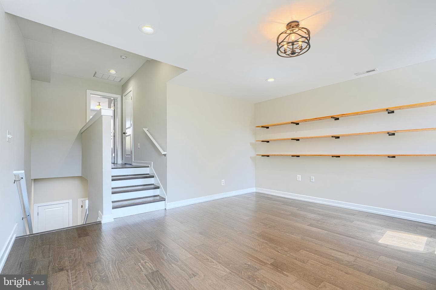 1410 Druid Hill Avenue photo 59