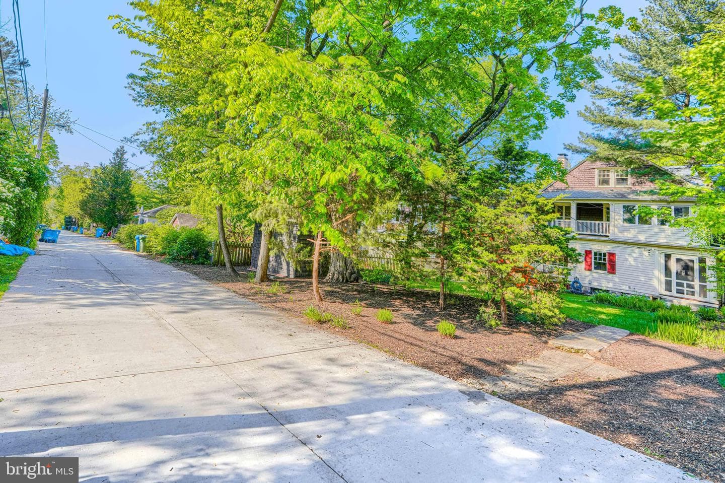 207 Hawthorne Road photo 113