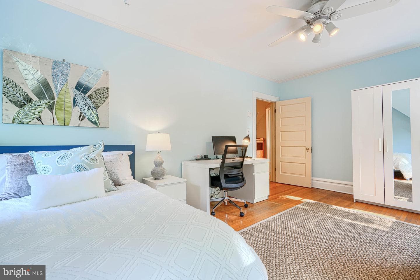 207 Hawthorne Road photo 62