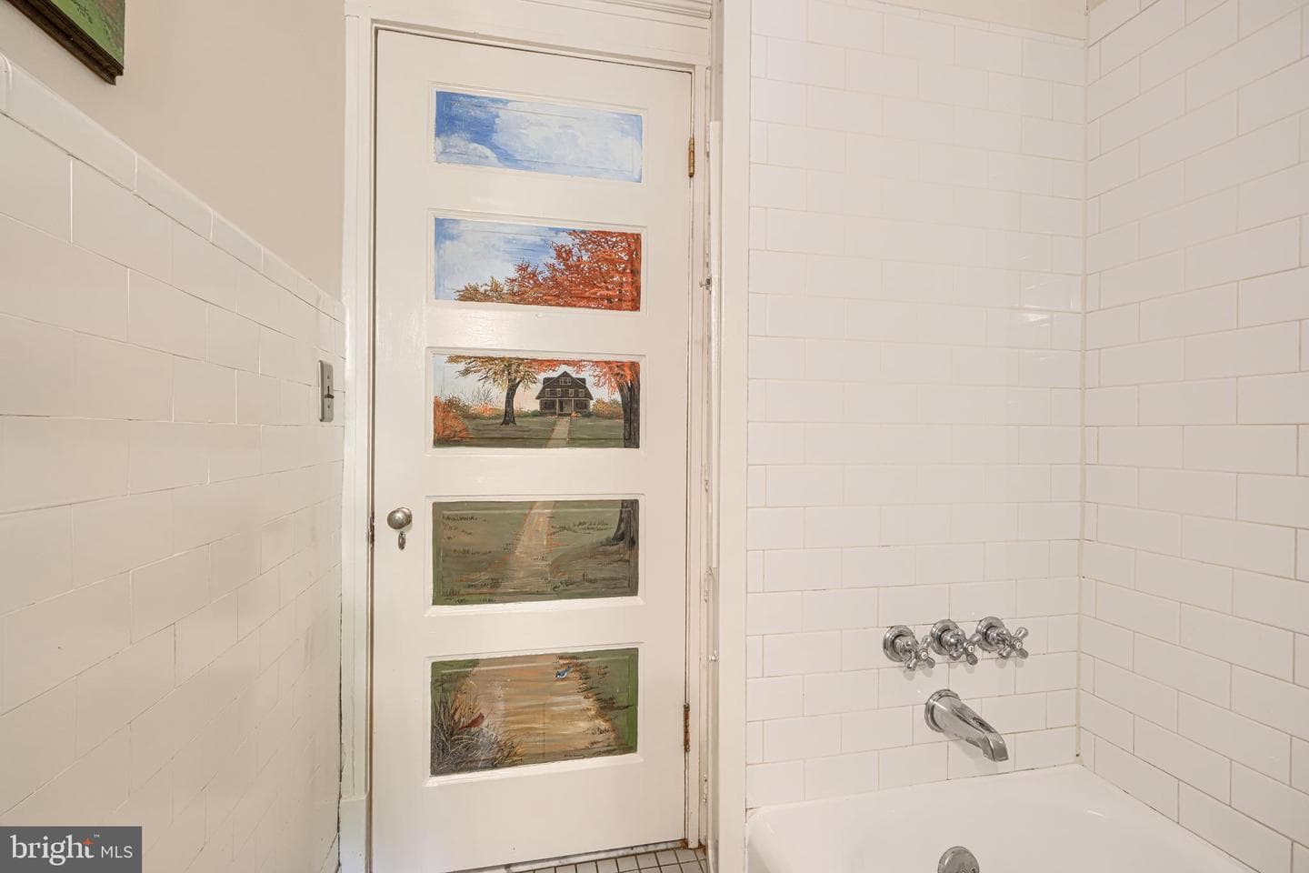 207 Hawthorne Road photo 67