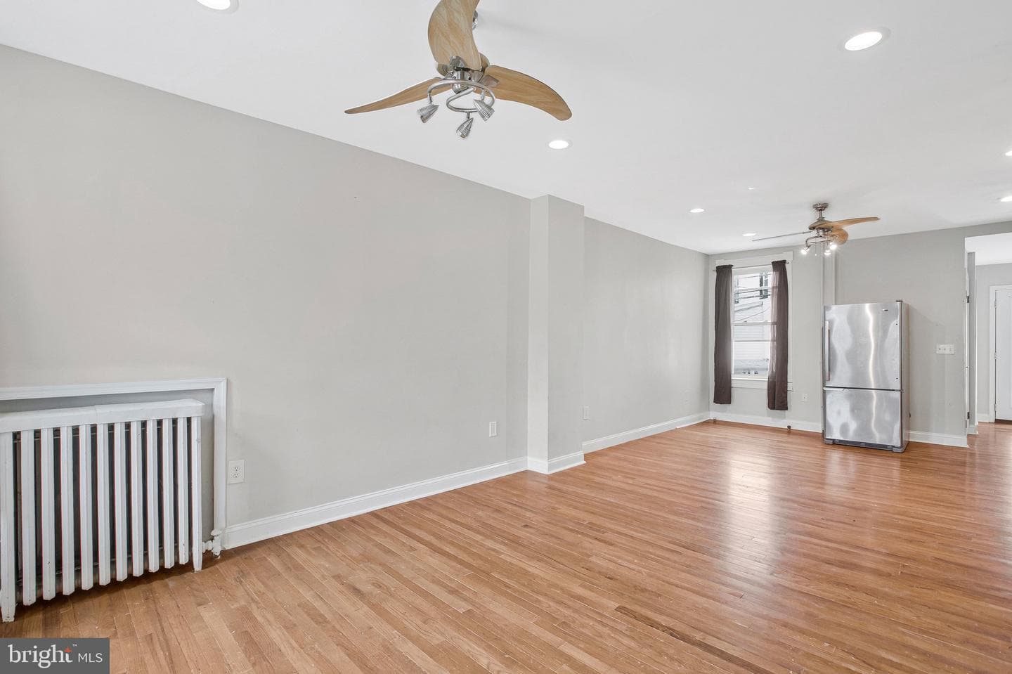 40 N Abington Avenue photo 13