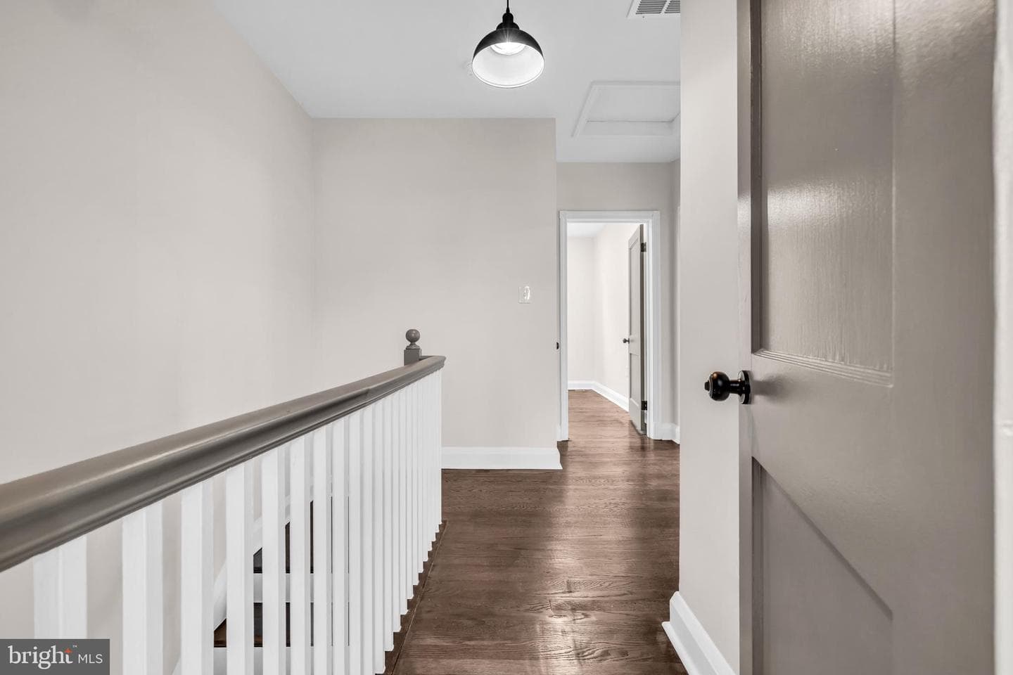 1513 Kingsway Road photo 15